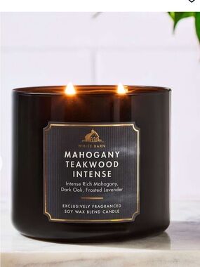 White Barn Mahogany Teakwood Intense 3-Wick Candle